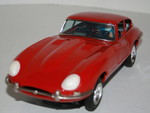 Bandai Japan 60’s Jaguar XK-E with Driver Battery Operated 11 inches (28 cm) original tin toy car - Image 3