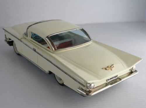 Nomura Japan 50’s Buick Hardtop 1959 Friction 11.75 inches (30 cm) original tin toy car - Image 4