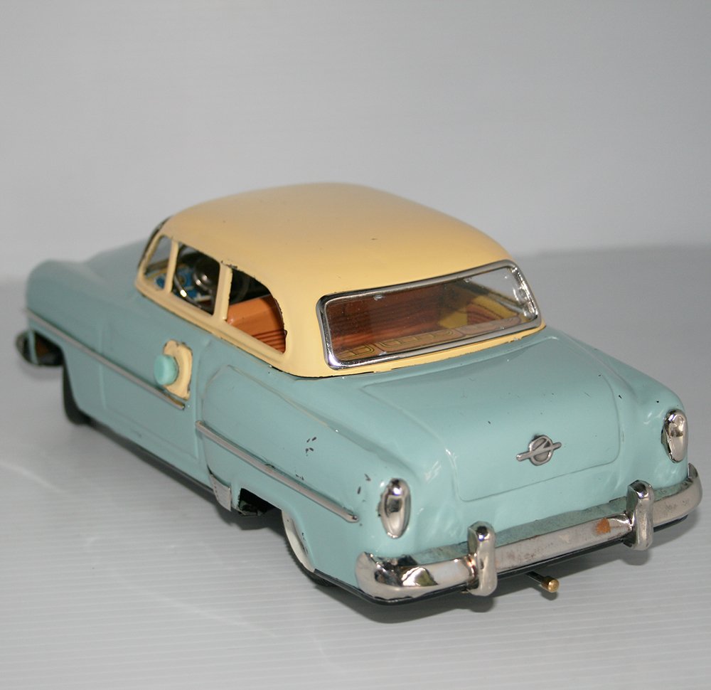 Yonezawa 50’s Opel Olympia Rekord 1956 Battery Operated 12 inches (30 cm)  original tin toy car
