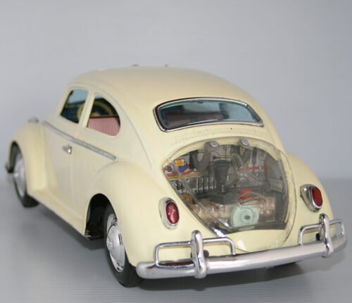 Bandai Japan 60’s Volkswagen Beetle Kingsize Battery Operated 15 inches (38 cm) original tin toy car. - Image 4