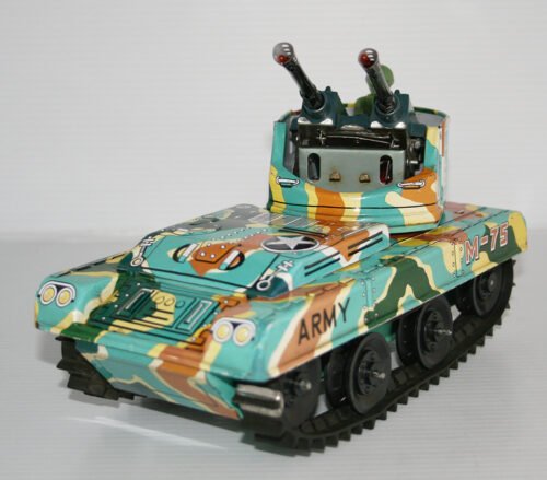 Waco 60’s Anti-Aircraft M-75 Tank Battery Operated 9.5 inches (24 cm) original tin toy tank - Image 3