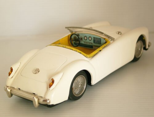 Proyect Asahi ATC 50’s MGA 1600 convertible Friction 9.5 inches (24 cm)   tin toy car - Image 5