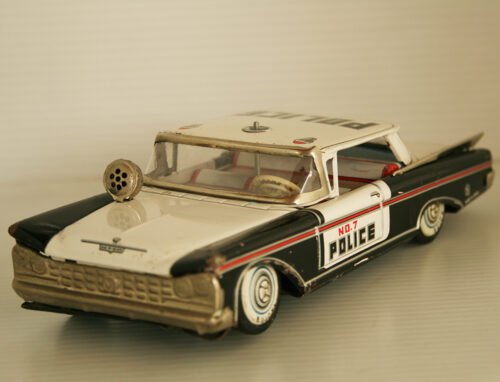 Yonezawa Y 60’s Buick Police Dept Nº 7, Friction 9 inches (23 cm) original tin toy car - Image 3