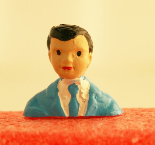 Aoshin / Gilbert Japan 60’s Aston Martin Repro 007 Doll - Image 3