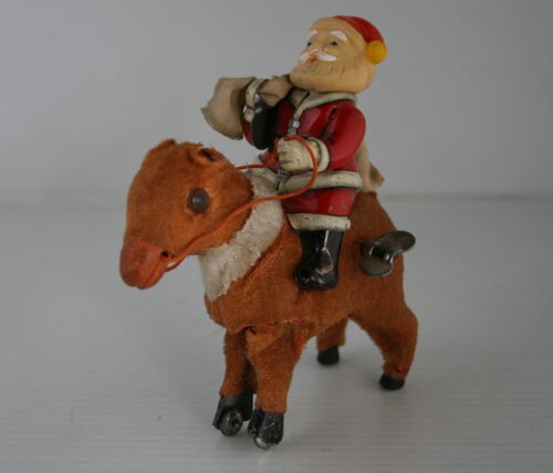 Frankonia Japan 50’s Santa on Reindeer Wind Up 5 inches (13 cm) original tin toy - Image 3