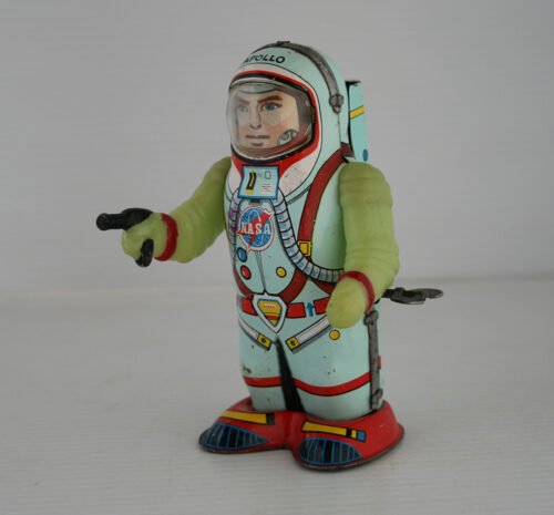 Shudo Japan 60’s Nasa Apollo Astronaut Wind Up 5.25 inches (13.5 cm) original tin toy space robot - Image 3