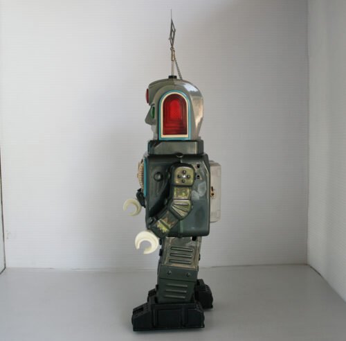 Bandai Alps 50’s Moon Explorer Robot Battery Operated 14 inches (35.5 cm) original tin toy space robot - Image 7